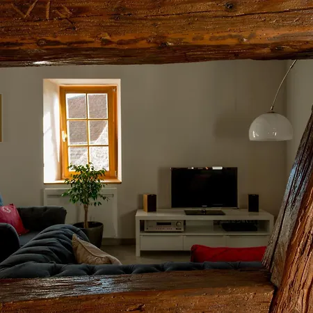 La Maison D'emilie Casa de hóspedes 4*