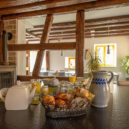 La Maison D'emilie Гостевой дом